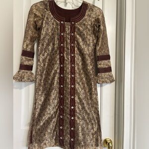 New Amar three piece beautiful brown color silk top and pants and Dupetta small